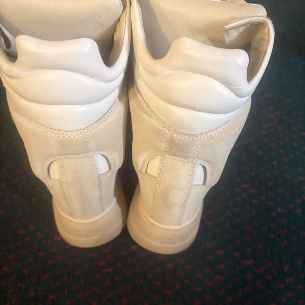 Isabel Marant Beige and White Wedge Sneakers only 650 - Picture 4 of 4